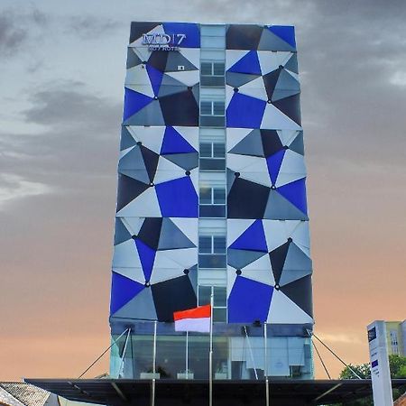 Md 7 Hotel Cirebon Eksteriør billede