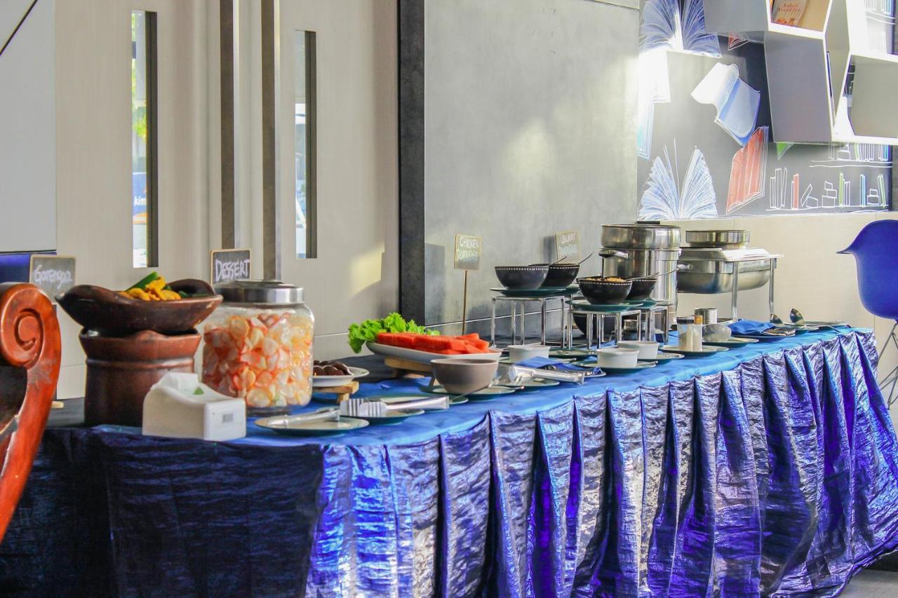 Md 7 Hotel Cirebon Eksteriør billede
